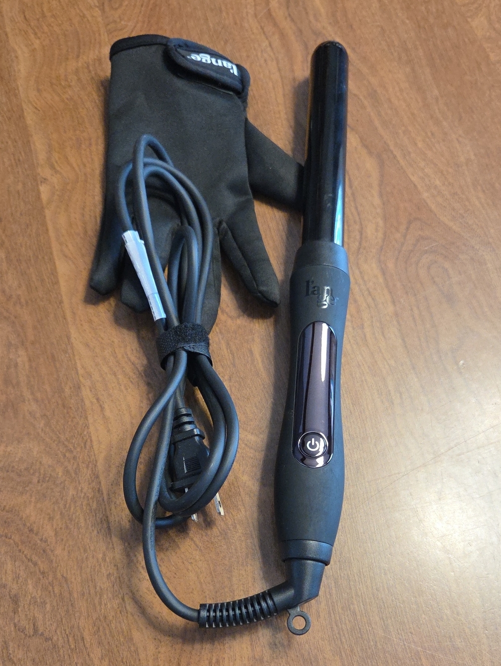 Curling Wand With Heat Glove